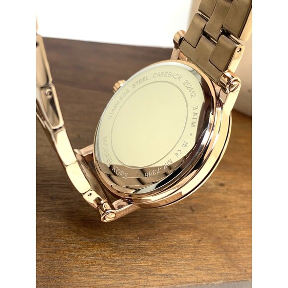 Michael Kors Women\'s Watch MK7346 Corey Quartz Rose Gold Stainless Steel 38mm